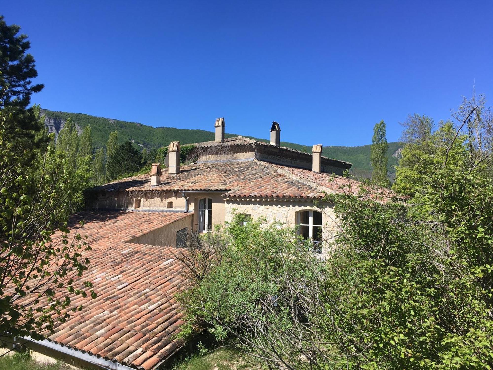 Le Moulin De La Viorne, Gite Avec Piscine Au Coeur De La Nature En Haute-Provence Les Omergues Zewnętrze zdjęcie