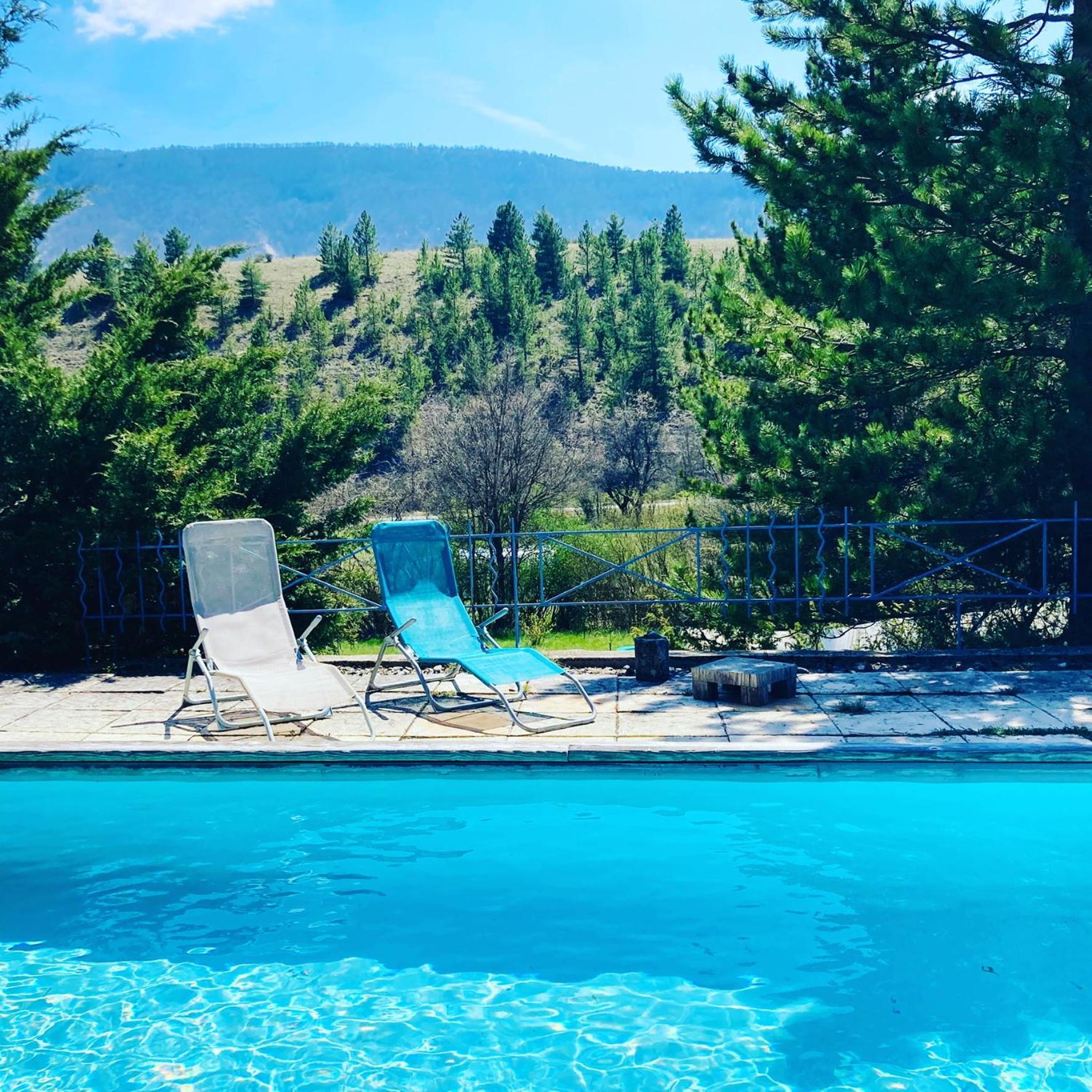Le Moulin De La Viorne, Gite Avec Piscine Au Coeur De La Nature En Haute-Provence Les Omergues Zewnętrze zdjęcie